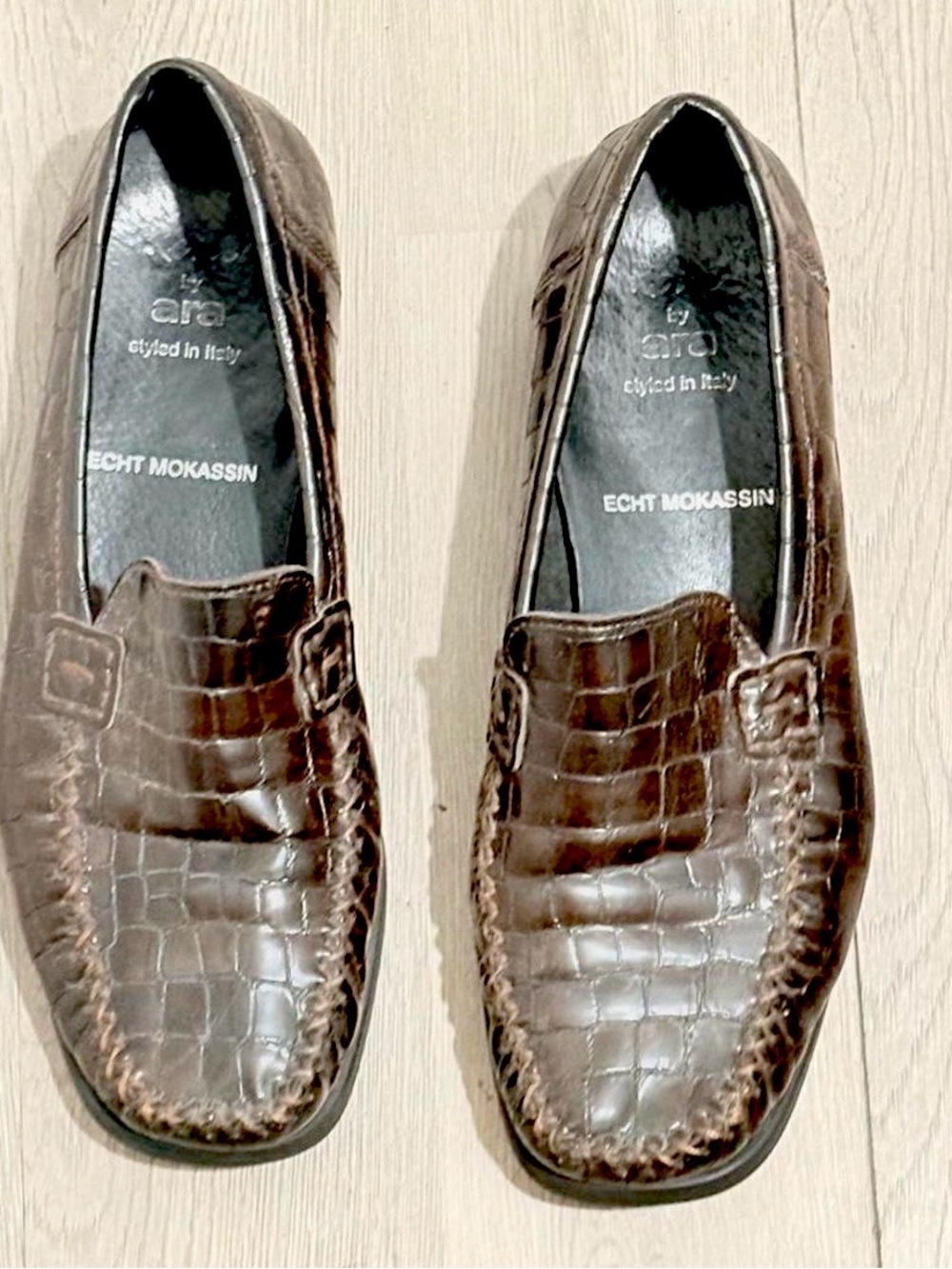Ara Brown Croc-Embossed Leather Slip-On Moccasins